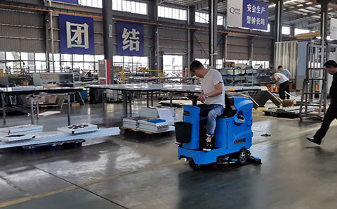 泰州興化市駕駛式全自動洗地機