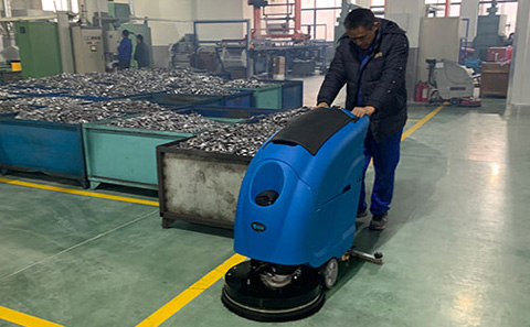 工業(yè)車間洗地機(jī)廠家哪找