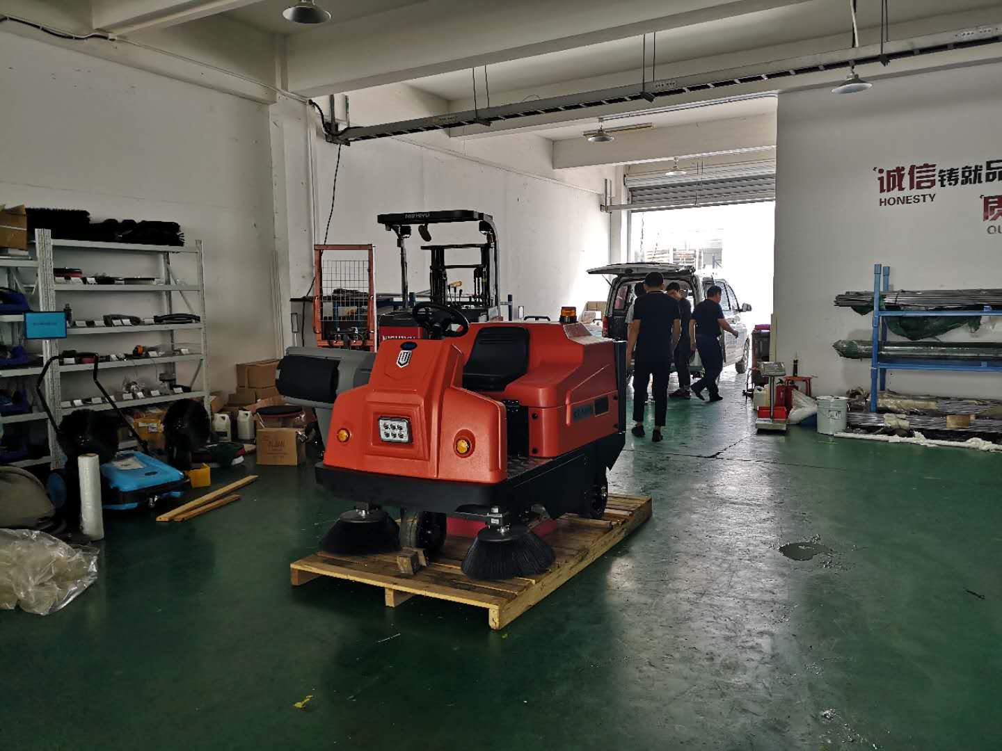 工廠掃地機(jī)