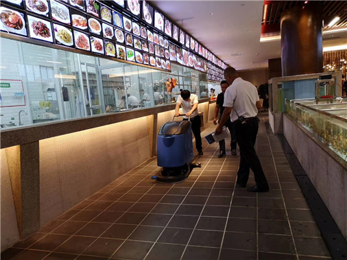 餐廳手推式洗地機(jī)