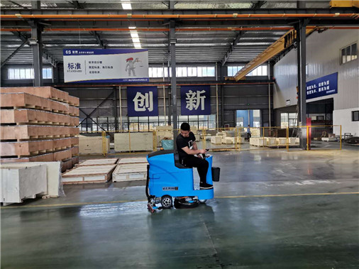 無錫工廠全自動(dòng)駕駛式洗地機(jī)
