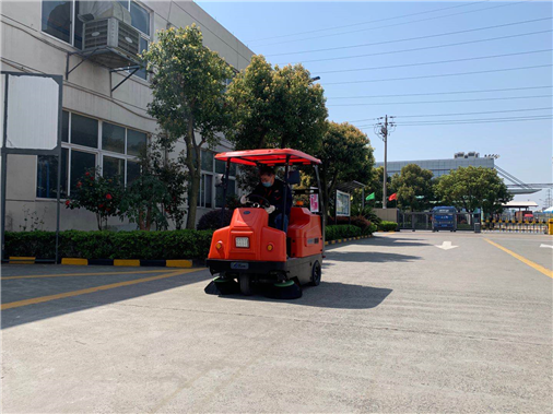 無錫工廠車間電動駕駛式掃地機