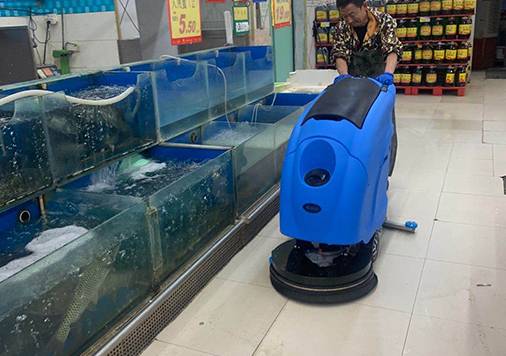超市手推式洗地機