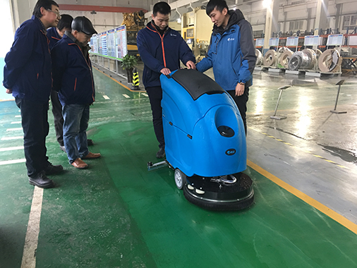 優(yōu)尼斯手推式洗地機(jī)