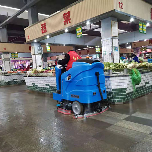菜市場(chǎng)大型駕駛式洗地機(jī)